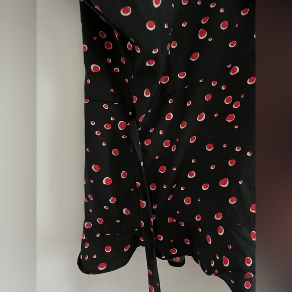 Veromoda Black wrap around spaghetti strap top with red dots - Picture 2 of 3
